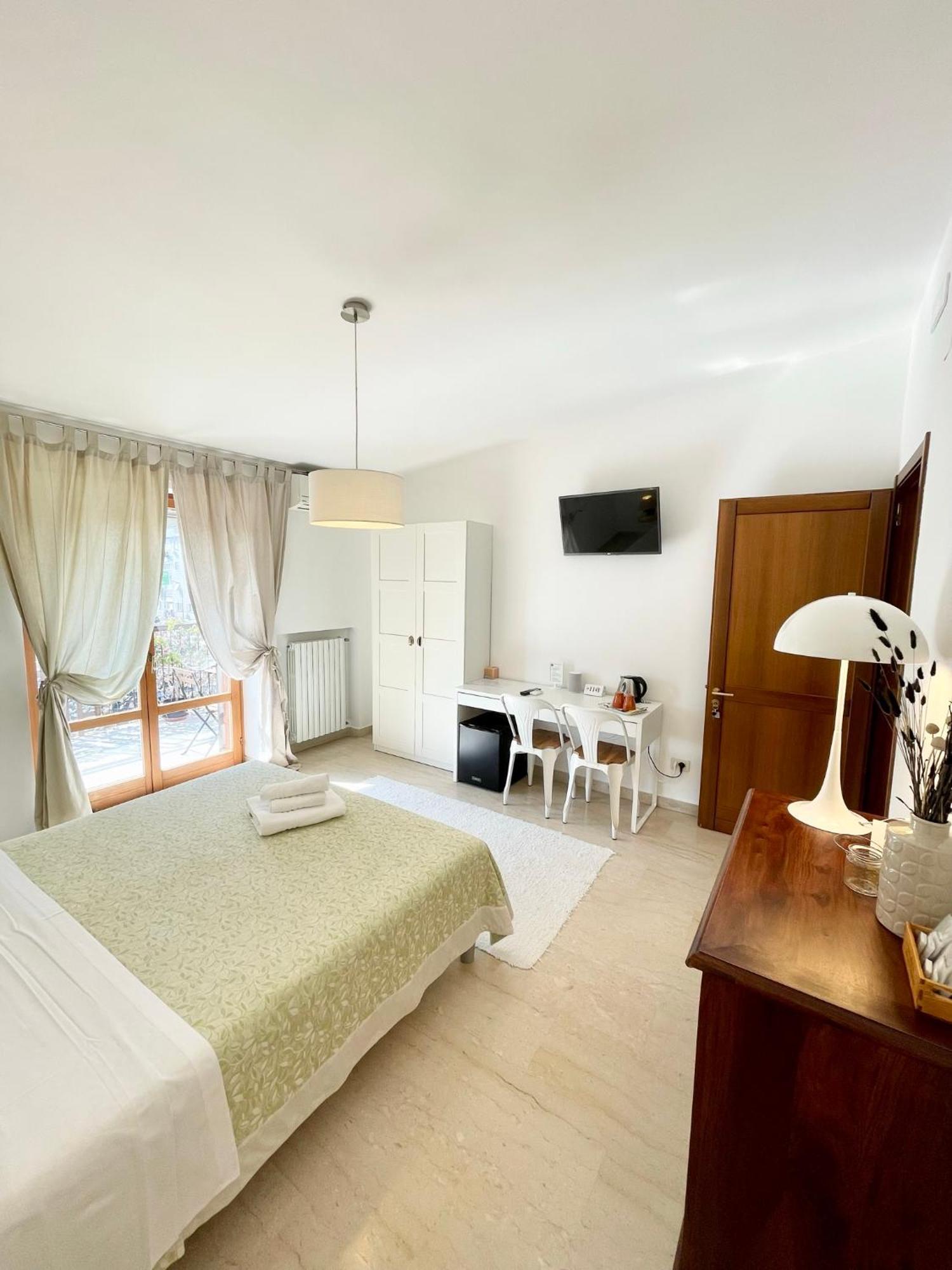 B&B Le Saline Taranto Ngoại thất bức ảnh