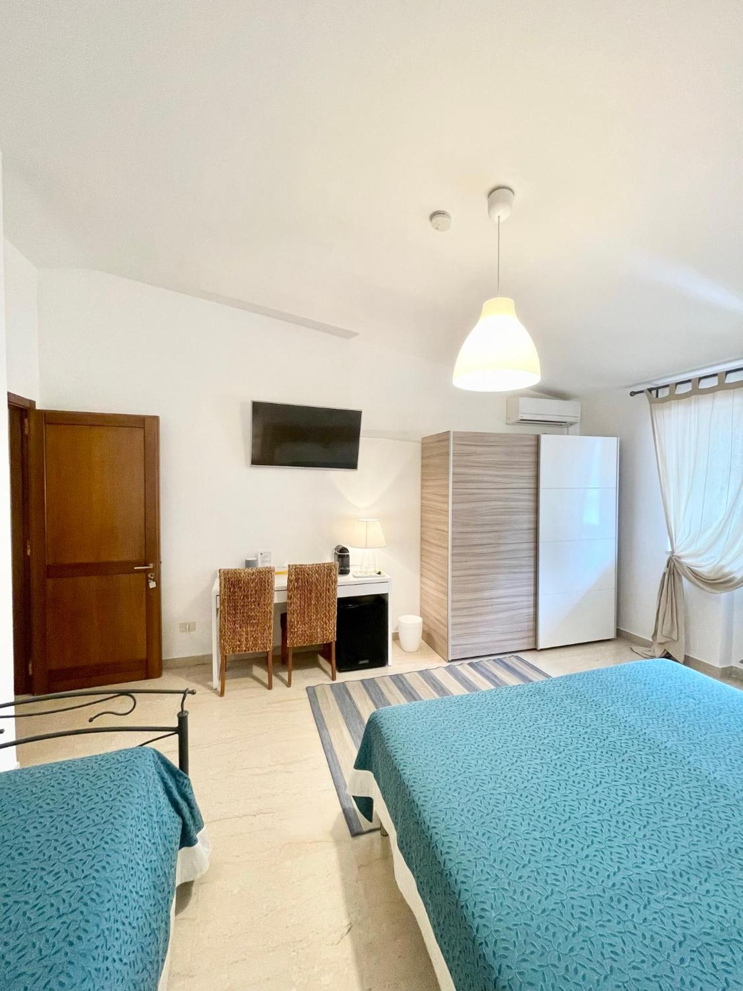 B&B Le Saline Taranto Ngoại thất bức ảnh